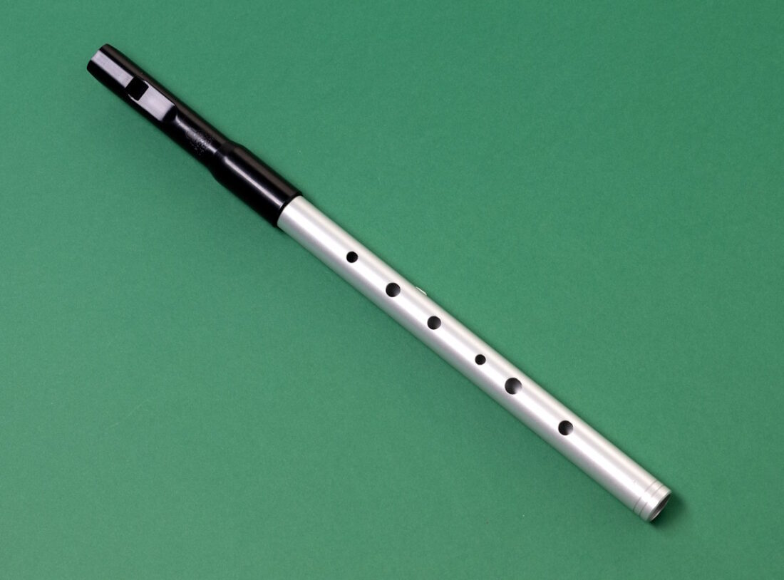 DX107 ALTO WHISTLE